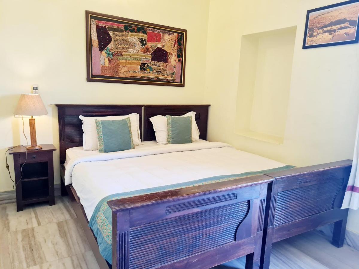 Hotel Shahi Garh Джайсалмер Екстериор снимка