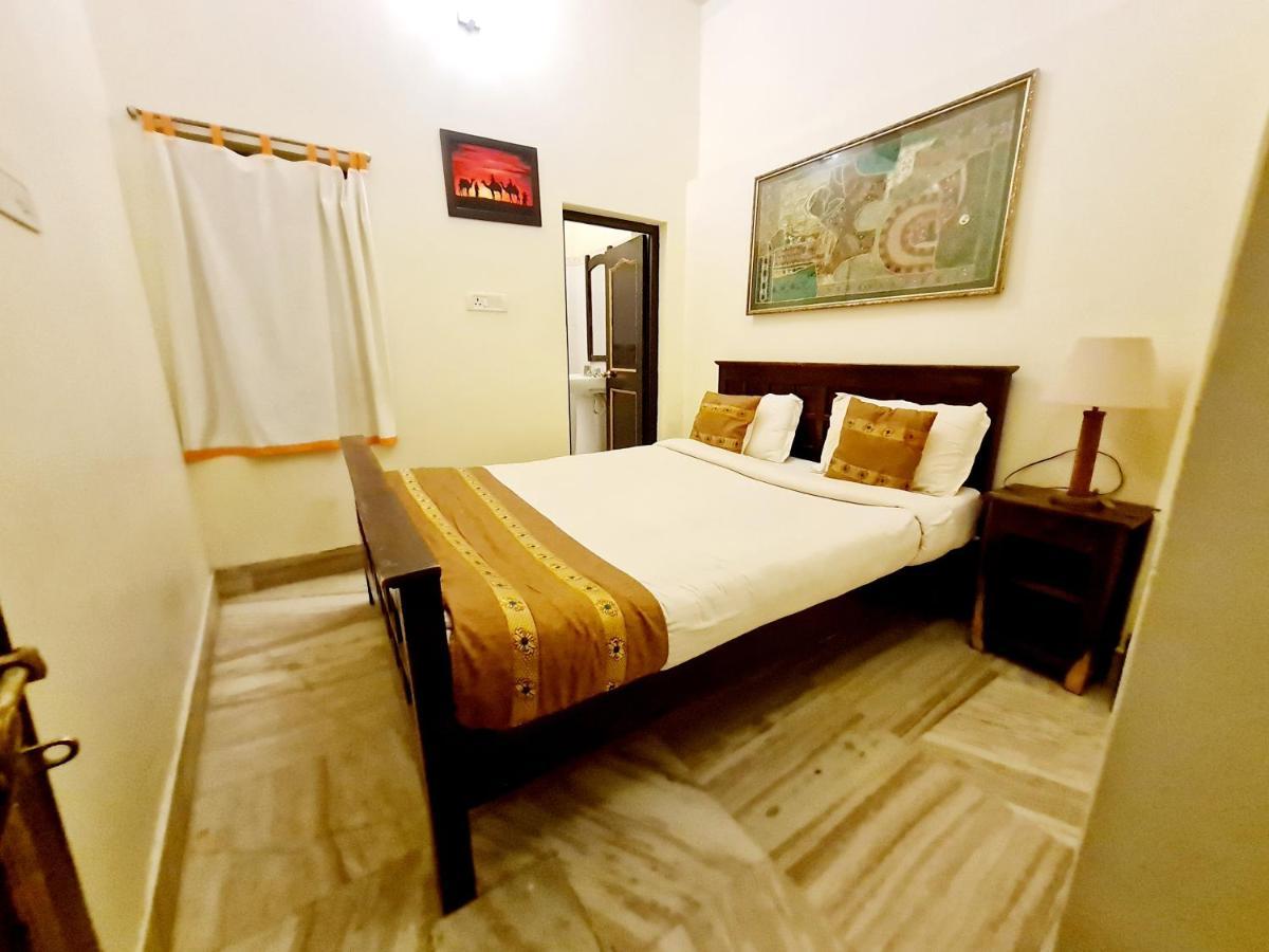 Hotel Shahi Garh Джайсалмер Екстериор снимка
